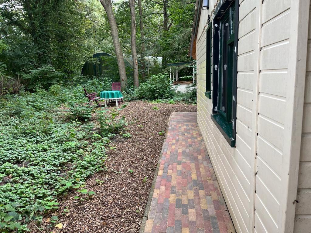Huisje In Het Bos Zuidlaren Buitenkant foto